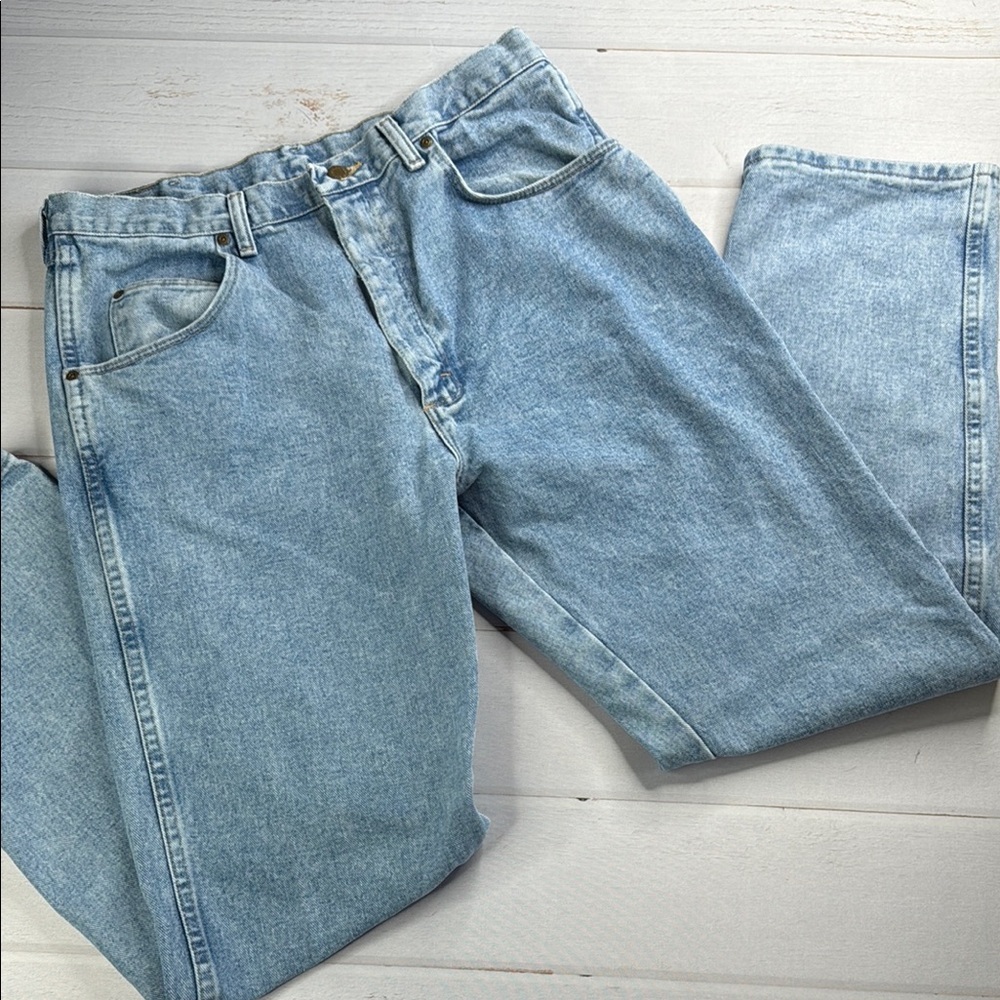 Wrangler Relaxed Fit Jeans Classic Denim Size 36 x 32
